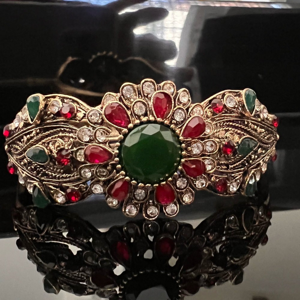 Beautiful costume Indian cuff- never worn!